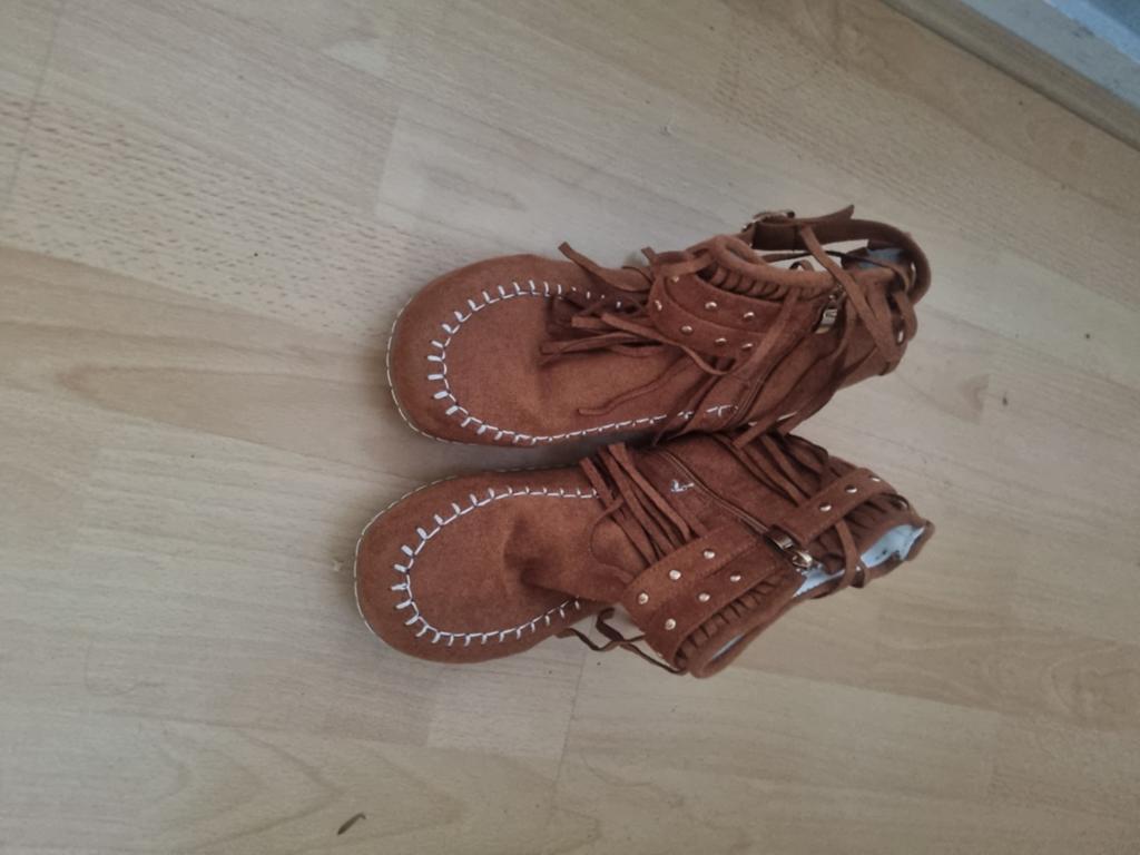 leuke schoenen maat 40 nieuw, Ophalen of Verzenden, Nieuw, Sneakers of Gympen