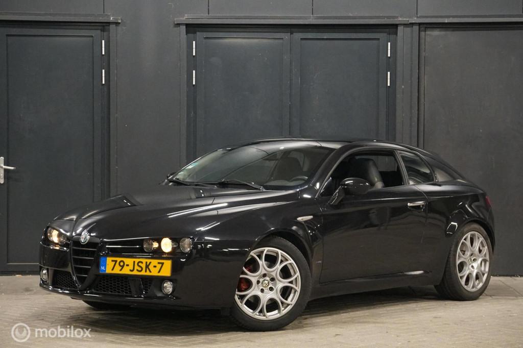 Alfa Romeo Brera 2.2 JTS SkyWindow lage km’s|pano|bose|led, Brera, Gebruikt, 4 cilinders, 1445 kg