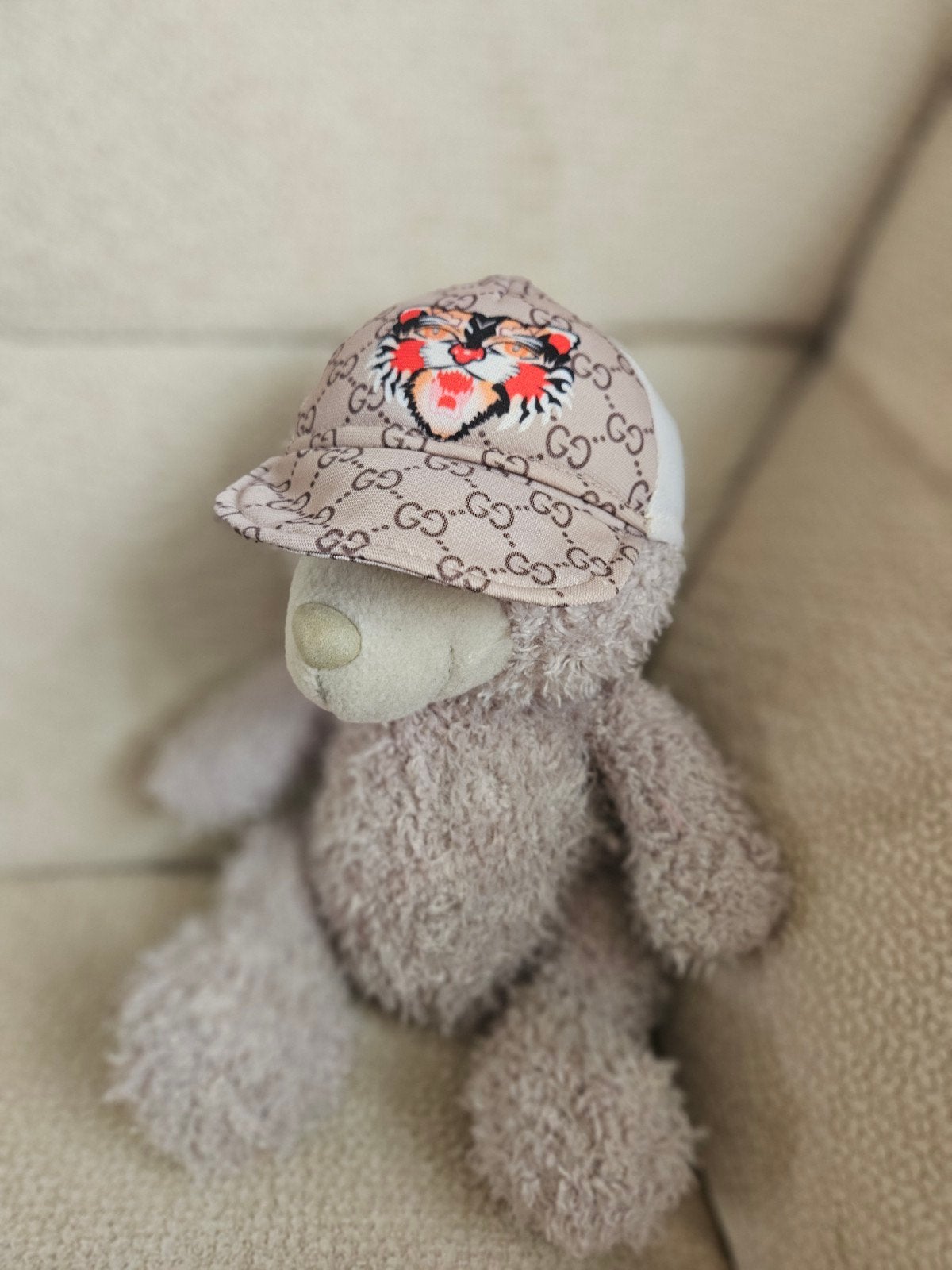 Leuke teddybeer met Gucci-stijl petje, Overige merken, Overige karakters, Beer, Grijs
