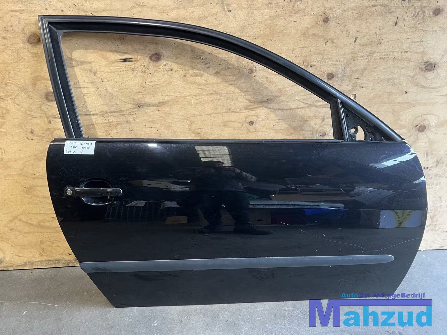 SEAT IBIZA 3 zwart LC9Z Rechts deur 2002-2009, Auto-onderdelen, Gebruikt, Deur, Autovia A-2, Km 585 585
08760  Martorell, ES, Ophalen of Verzenden