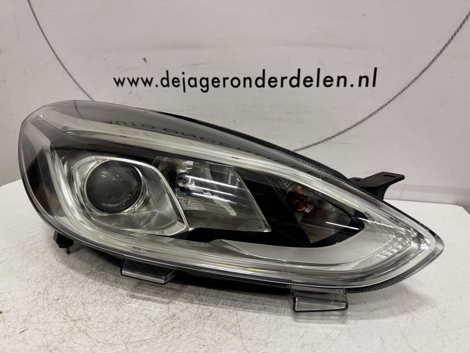 FORD FIESTA MK8 HALLOGEEN LED KOPLAMP RECHTS L1BB-13W014-CE, Gebruikt, Info@ford.com, Ophalen of Verzenden, Ford