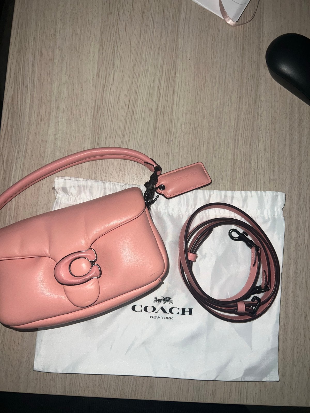 Coach Pillow Tabby Schoudertasje Roze, Ophalen of Verzenden, Zo goed als nieuw, Roze, Schoudertasje