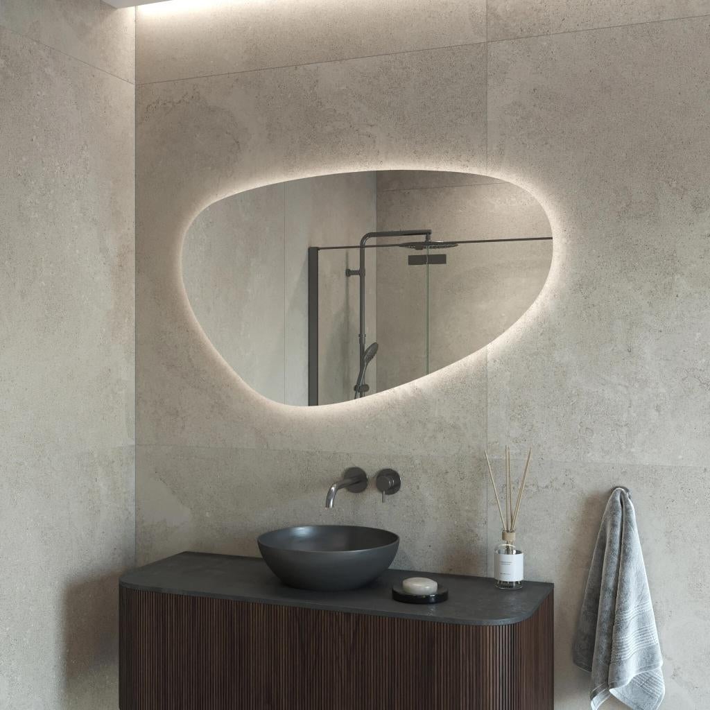 80cm Organische badkamer spiegel met LED nieuw in doos, Huis en Inrichting, Badkamer | Badkamermeubels, Overige typen, Nieuw, Minder dan 25 cm
