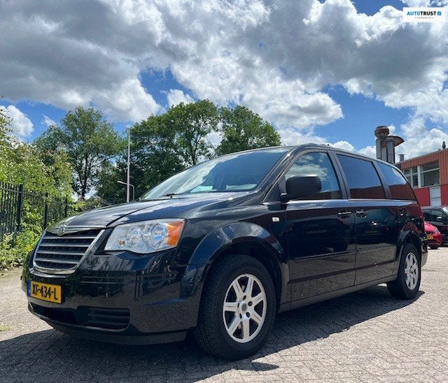 Chrysler Grand Voyager 3.8 V6 LX/ 7 persoons/Automaat/Youngt, Auto's, Chrysler, Gebruikt, Zwart, Grand Voyager, 138 €/maand