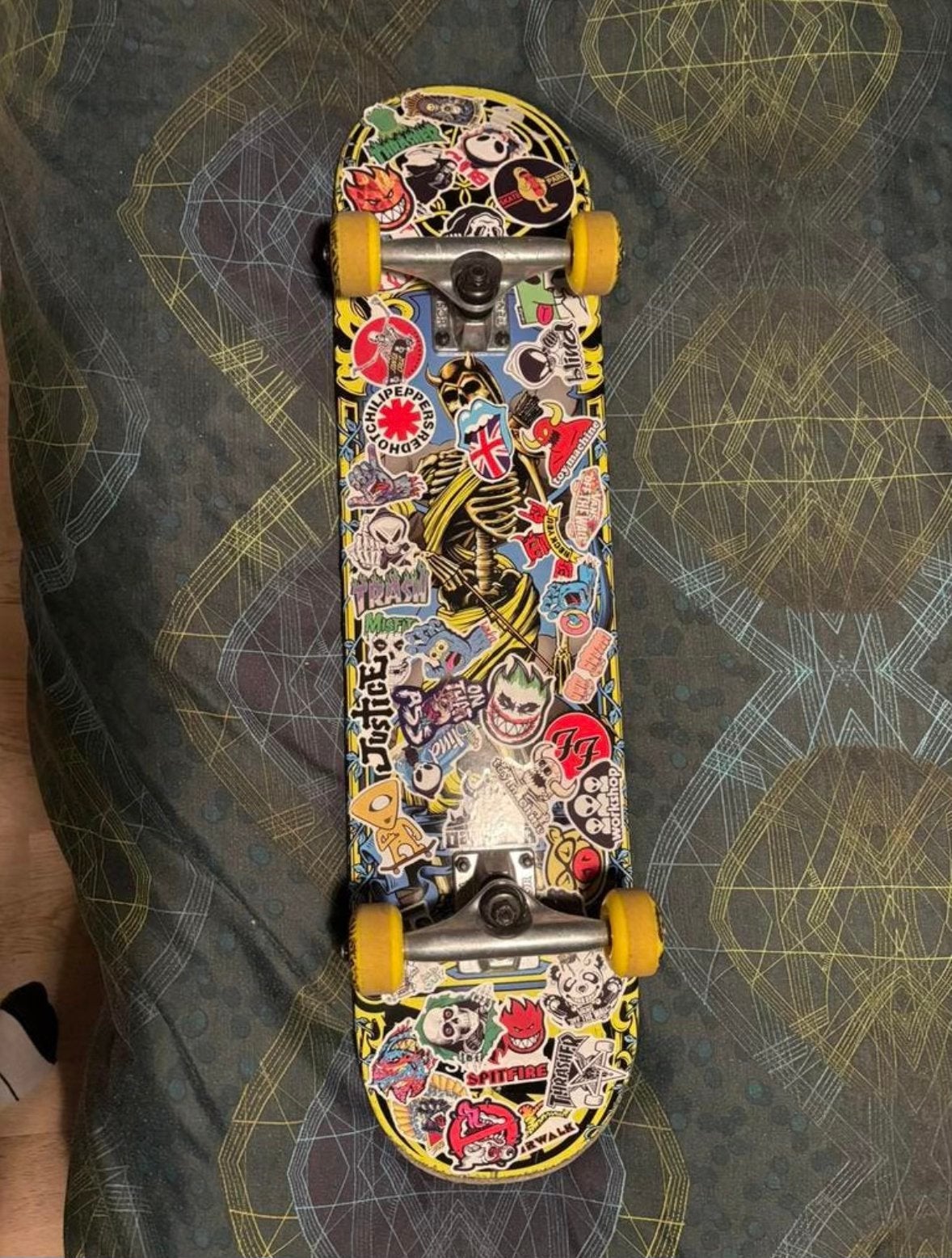 Skateboard - Complete set, Ophalen of Verzenden, Zo goed als nieuw