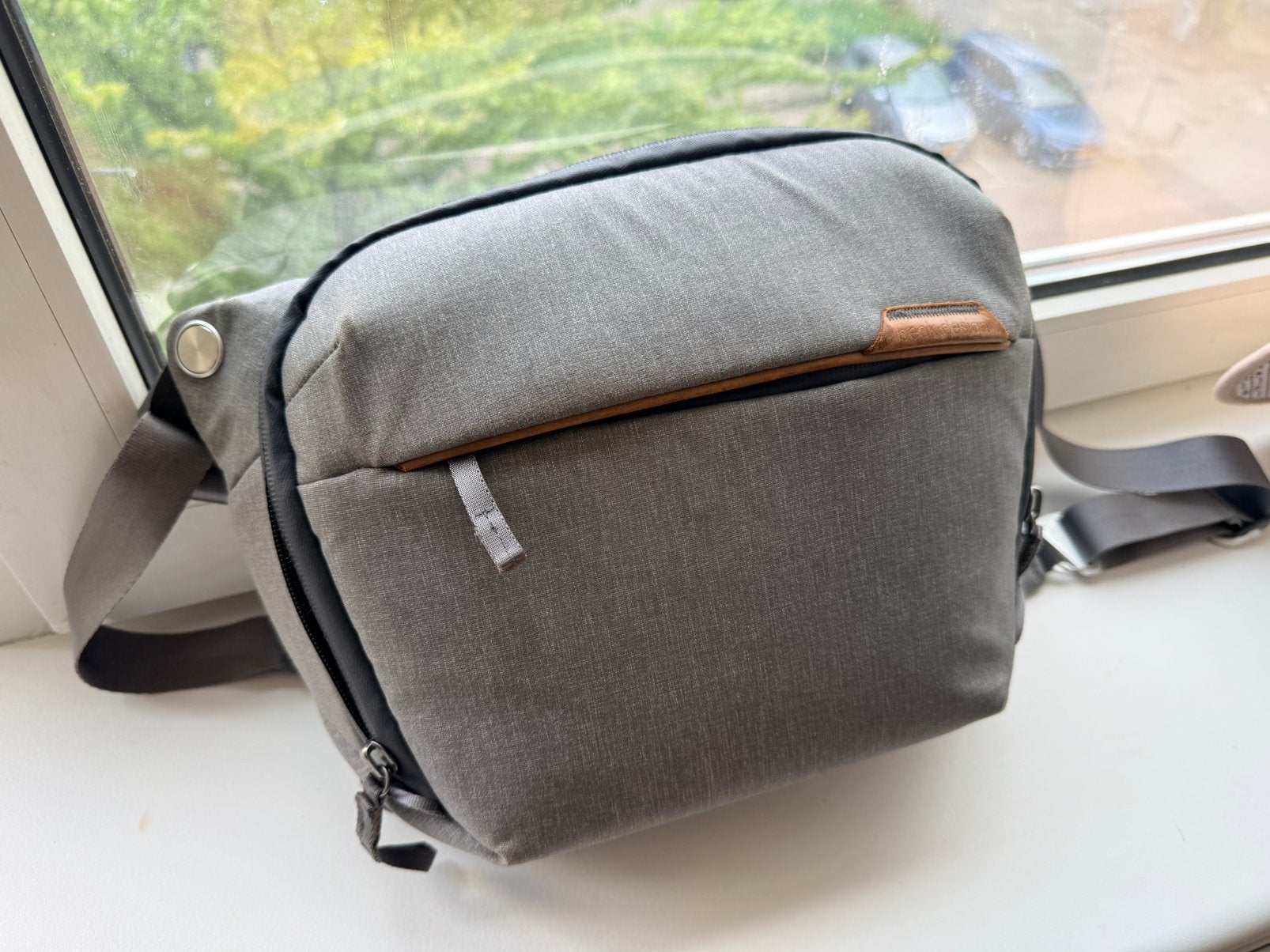 Peak Design Everyday sling 3L v2, Ophalen of Verzenden, Gebruikt, Grijs