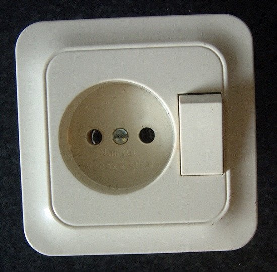 Stopcontact met Schakelaar Merk Merten Inbouw, Ophalen of Verzenden, Nieuw, Overige merken, Stopcontact