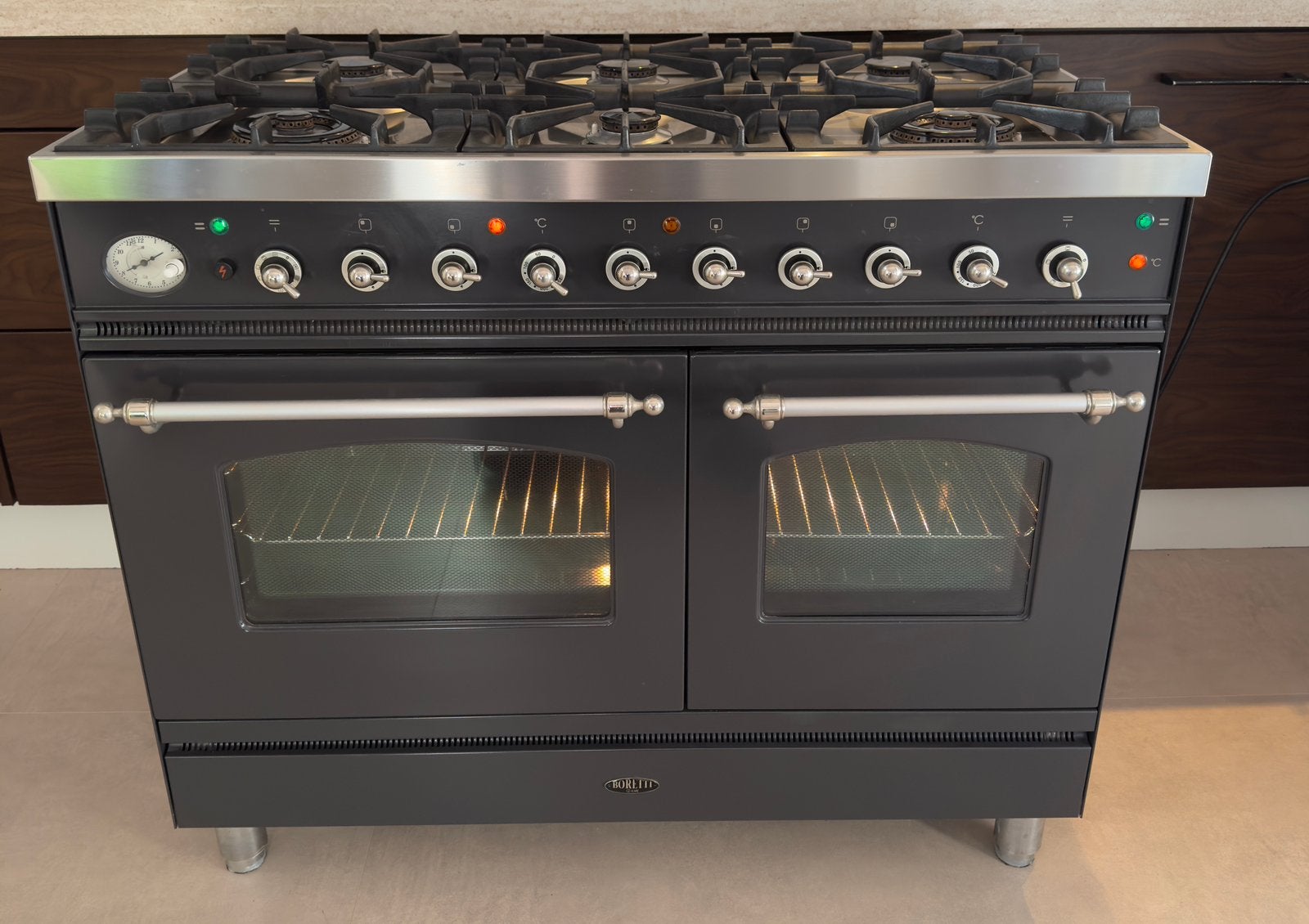 Boretti 100 cm fornuis – 6-pits gasfornuis met dubbele oven, Ophalen, 4 kookzones, Zo goed als nieuw, Inbouw