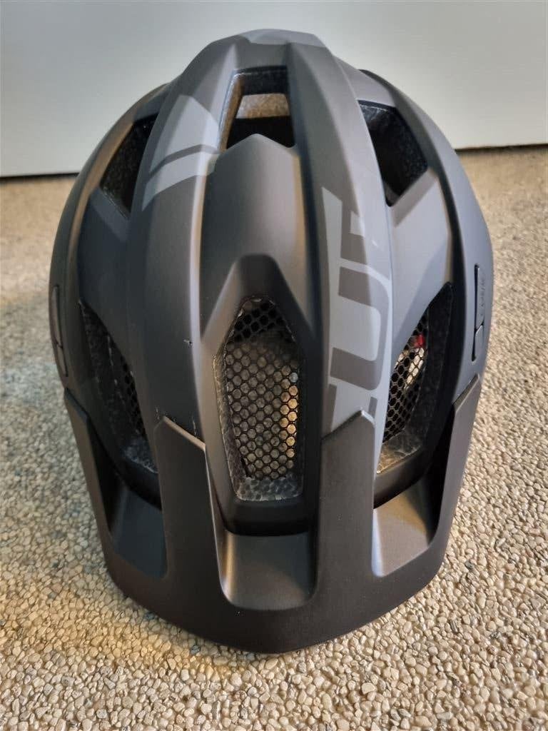 Fietshelm Cube Pathos zwart maat M, M, Ophalen of Verzenden, Zo goed als nieuw, Cube