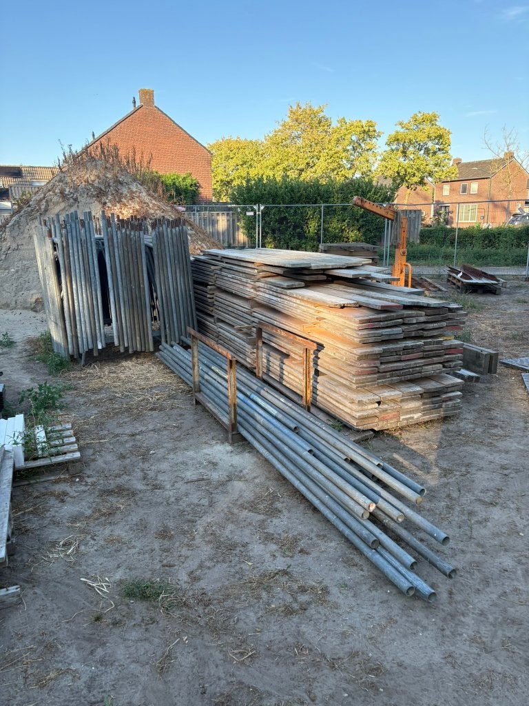 H Jukken steiger gebruikt, Ophalen, Gebruikt, Gevelsteiger, 5 meter of hoger