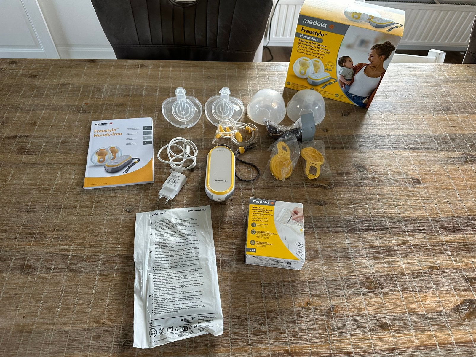 Medela Handsfree borstkolf, Draadloos, Medela, Borstkolf, Ophalen of Verzenden