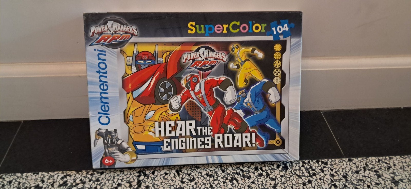 Power Rangers RPM SuperColor 104 stukjes puzzel, Ophalen, Meer dan 50 stukjes, Zo goed als nieuw, 6 jaar of ouder