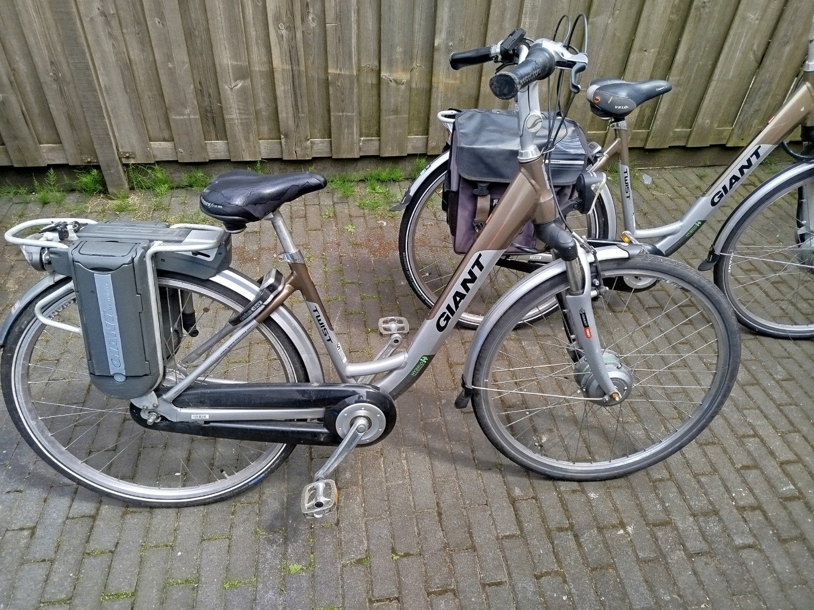 GIANT TWIST ELECTRISCHE FIETSEN 2X FRAME M EN S MAAT, Ophalen, Gebruikt, Overige merken