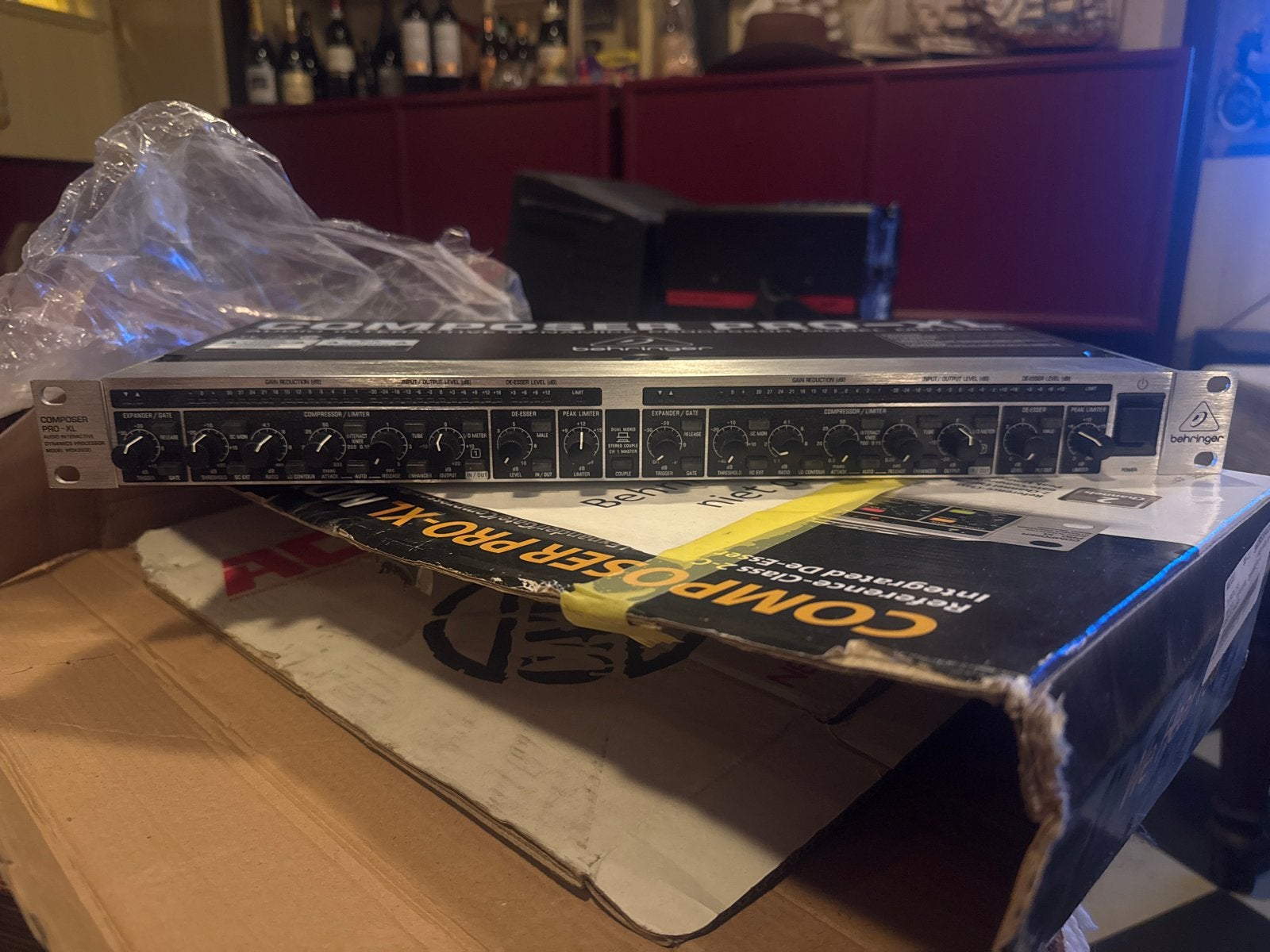 Behringer Composer Pro-XL MDX2600 Audio Processor, Ophalen of Verzenden, Gebruikt, Minder dan 5 kanalen, Microfooningang