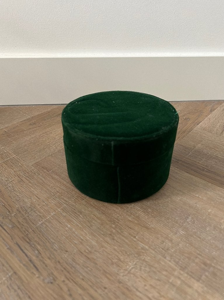 Nieuw groen Sostrene Grene sieraden doosje 12cm velours doos, Ophalen of Verzenden, Nieuw, Groen, Hardcase