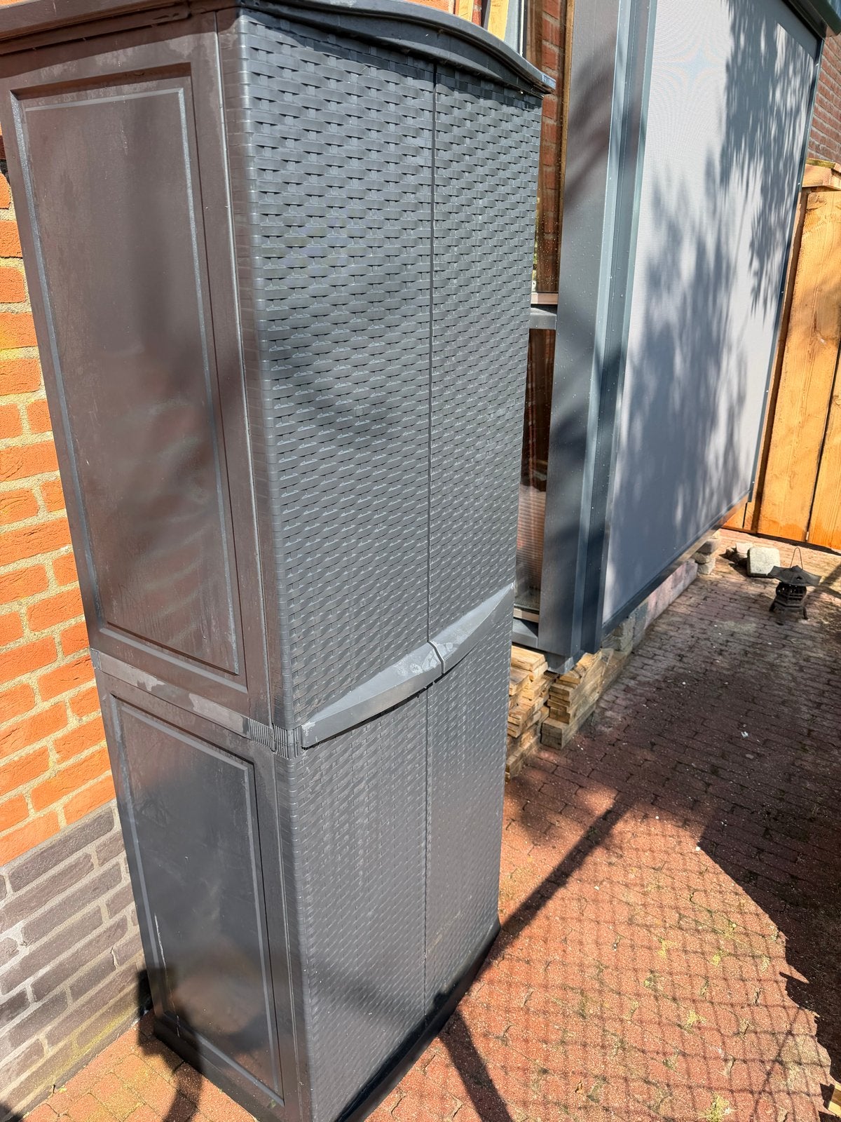 Gratis af te halen: Tuinkast kunststof antraciet 180x65, Ophalen, Gebruikt, Kunststof, Overige typen