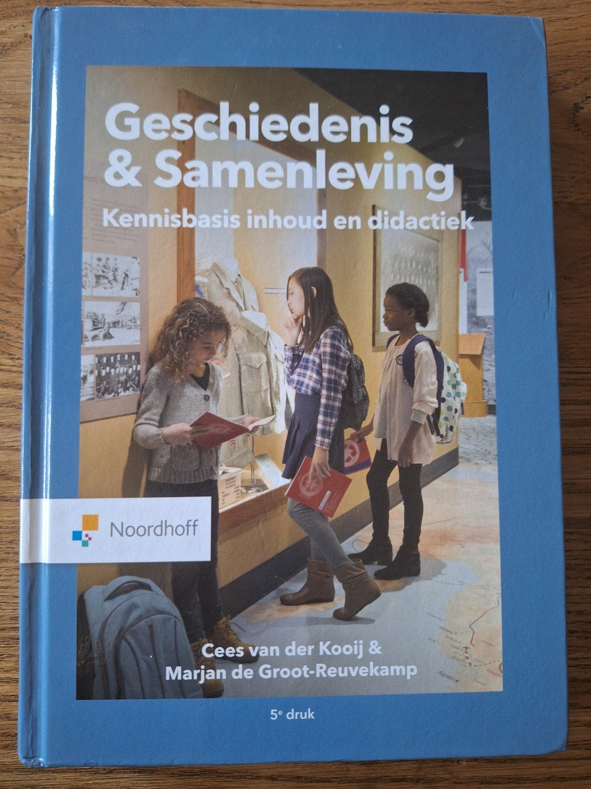 Geschiedenis & Samenleving Kennisbasis inhoud en didactiek, Cees van der Kooij, Marjan de Groot-Reuvekamp, Zo goed als nieuw, Gamma