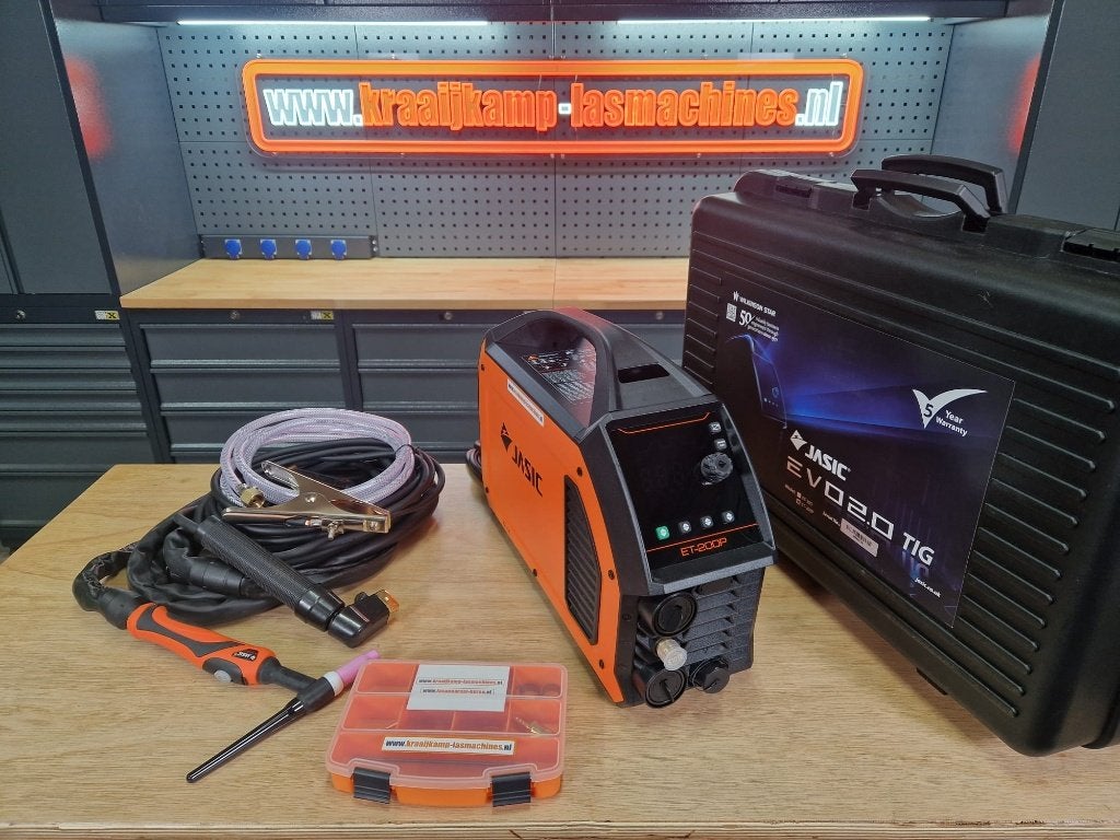 Jasic EVO TIG200P PFC DC pulse 230v incl toorts & koffer, Ophalen of Verzenden, Nieuw, 150 tot 250 ampère, Tig