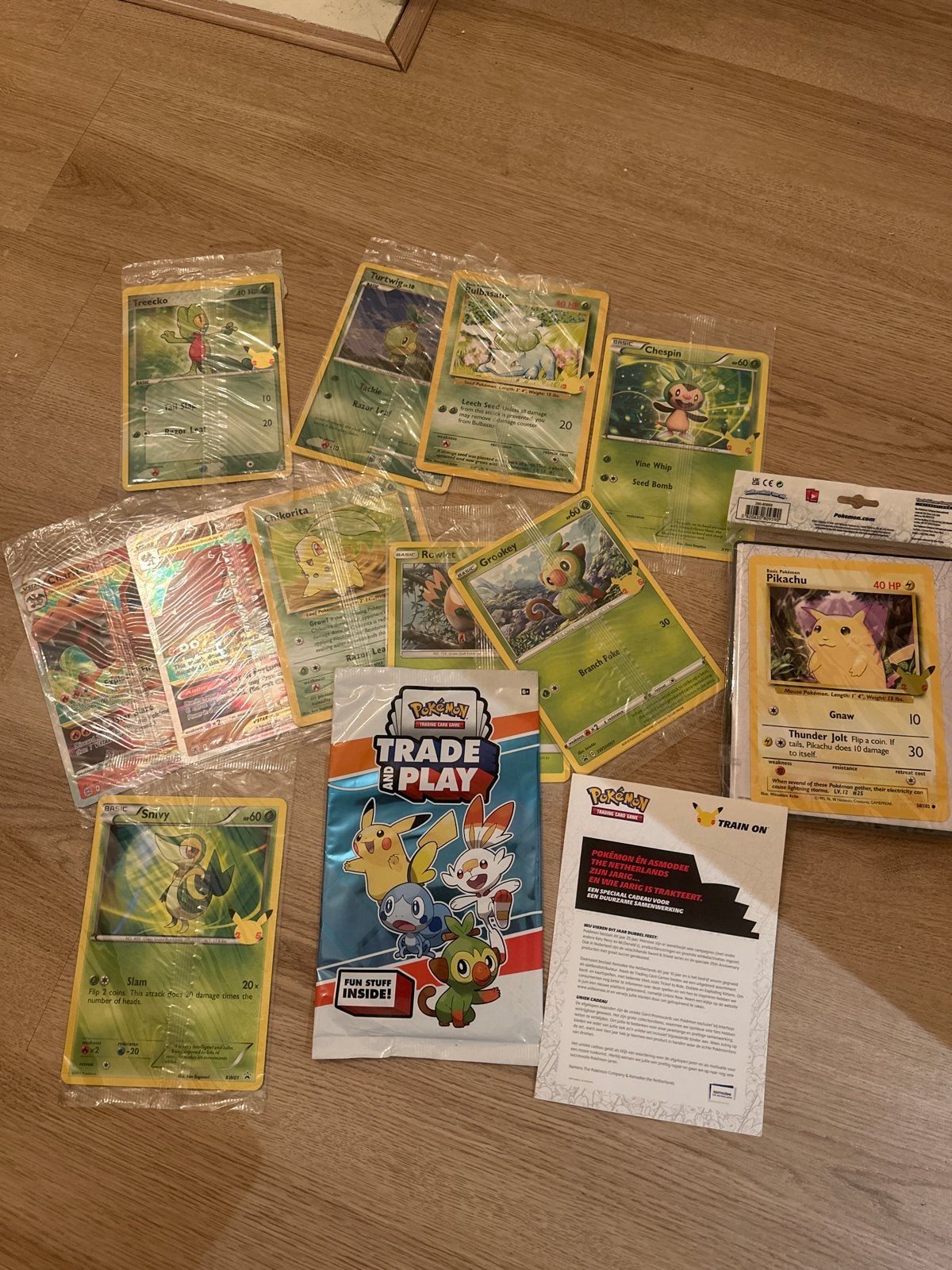 Pokémon Kaarten Collectie - Diverse Kaarten en Booster, Verzenden, Zo goed als nieuw, Meerdere kaarten, Foil