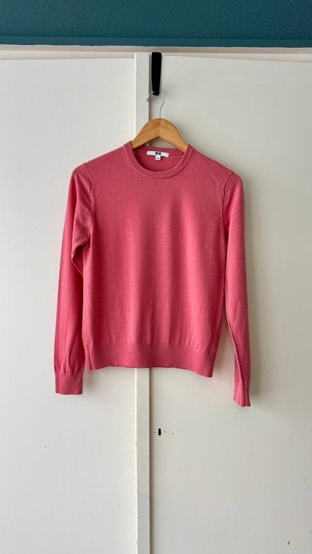 Uniqlo 100% wol gebreide trui roze S 36 38 als nieuw, Ophalen of Verzenden, Zo goed als nieuw, Roze, Maat 36 (S)