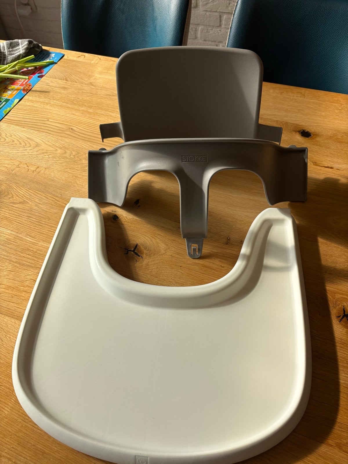 Stokke Tripp Trapp Baby Set met Tray - Grijs, Kinderen en Baby's, Ophalen, Gebruikt, Meegroeistoel, Aanschuifbaar