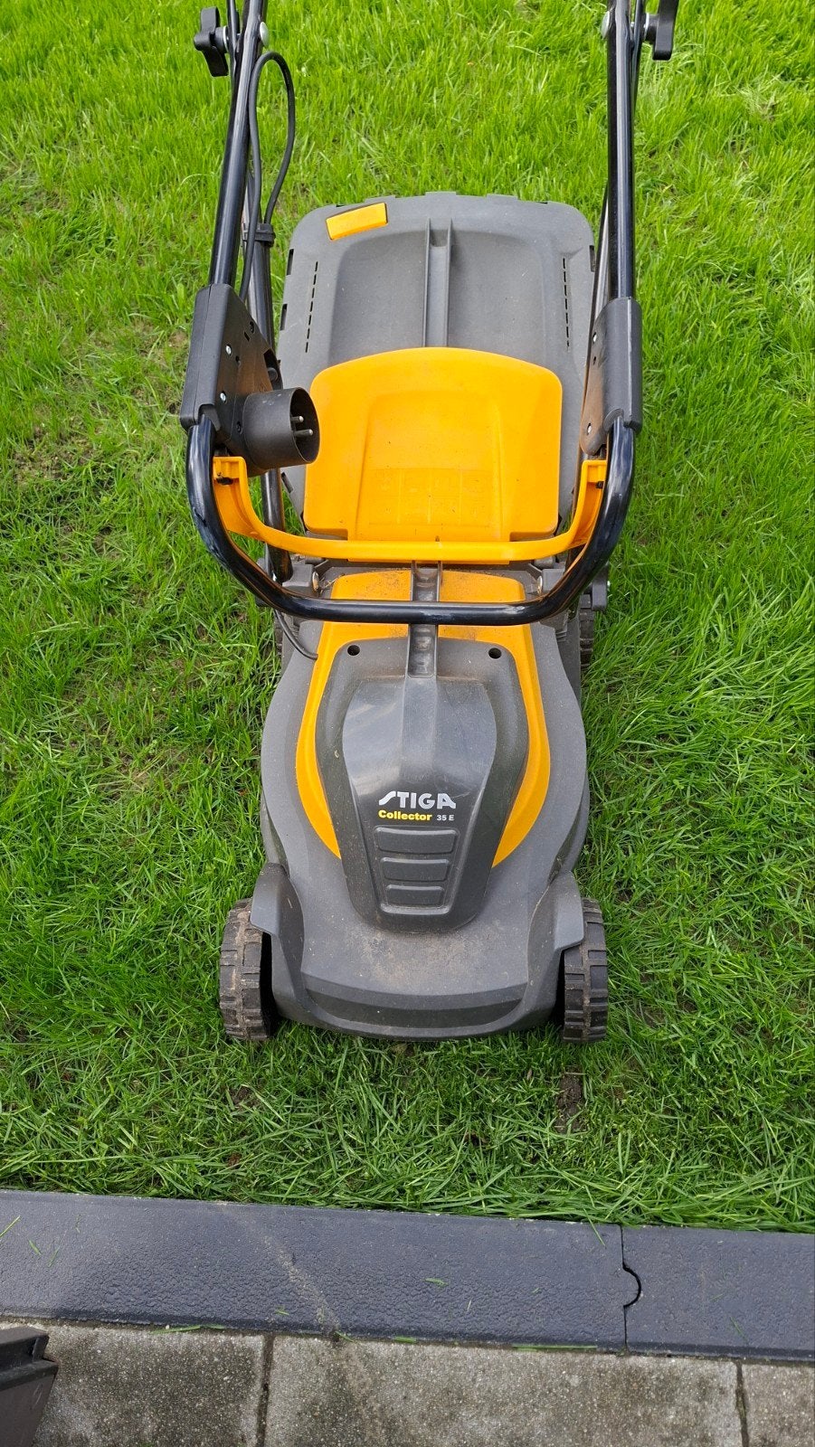 Stiga Collector 34 E elektrische grasmaaier, Tuin en Terras, Ophalen, Cirkelmaaier, Gebruikt, Elektrische grasmaaier