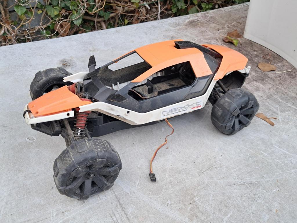 Kyosho Nexxt RC Buggy - Onderdelen - rollend chassis, Gebruikt, Auto offroad, Schaal 1:10, Ophalen