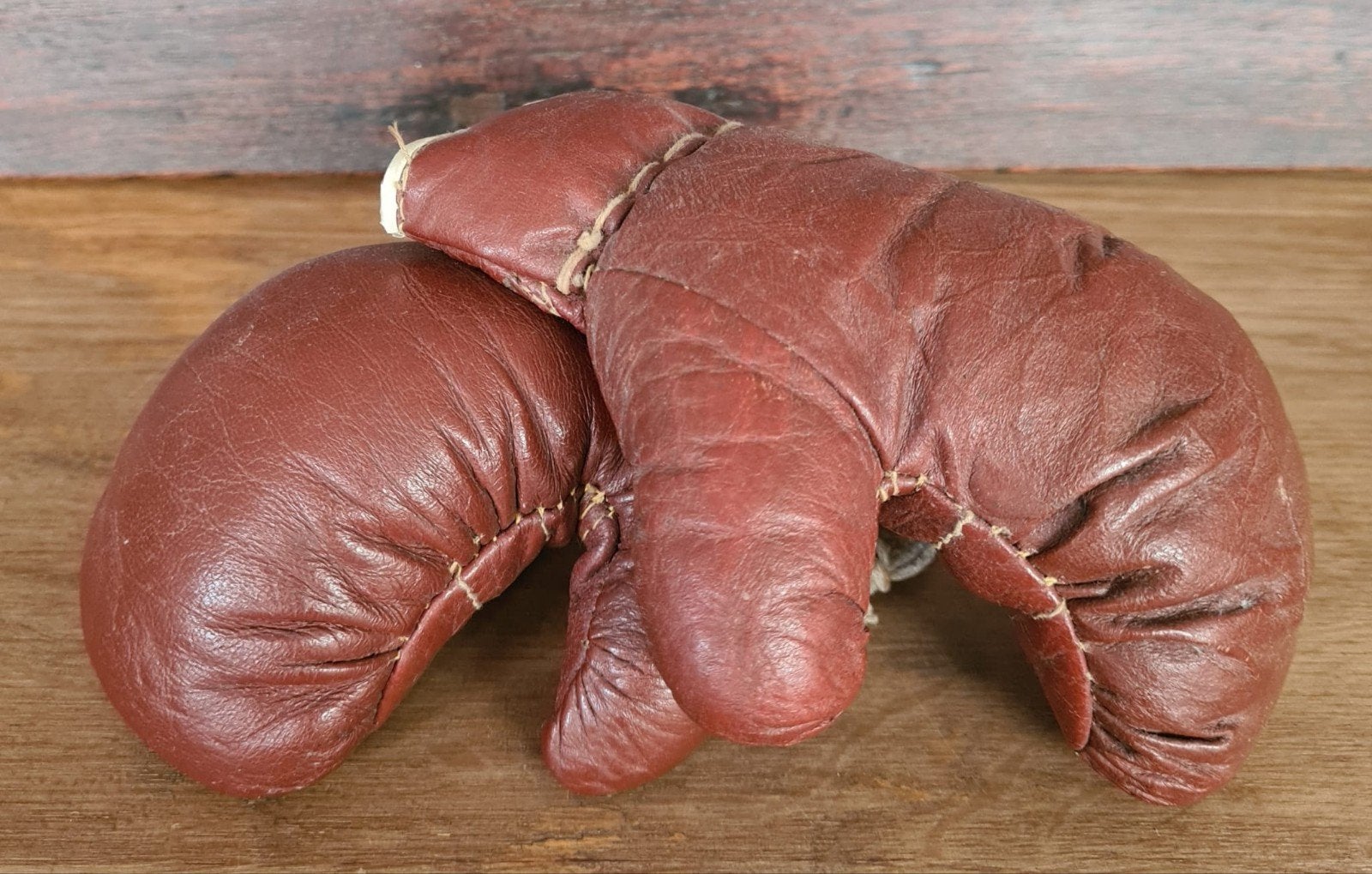 Vintage leren bokshandschoenen (2-OZ) – Uniek decoratie-item, Ophalen of Verzenden, Gebruikt, Bokshandschoenen