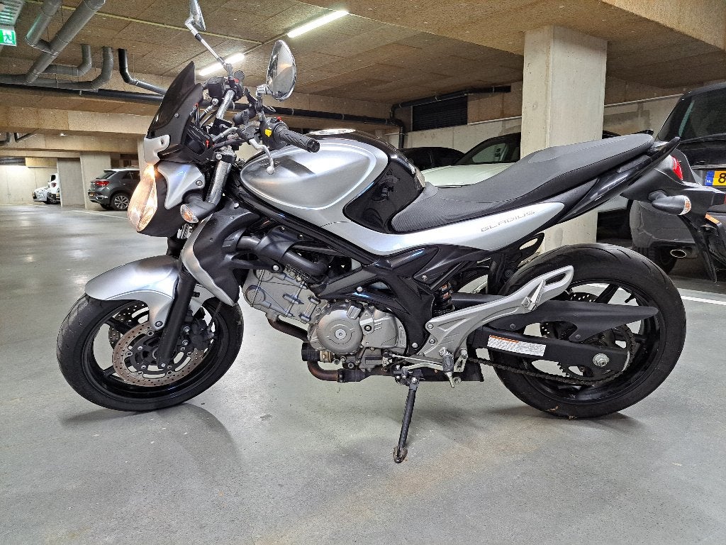 Suzuki Gladius SFV650, Motoren, Motoren | Suzuki, 2 cilinders, Motorrijbewijs A, Gebruikt, Particulier