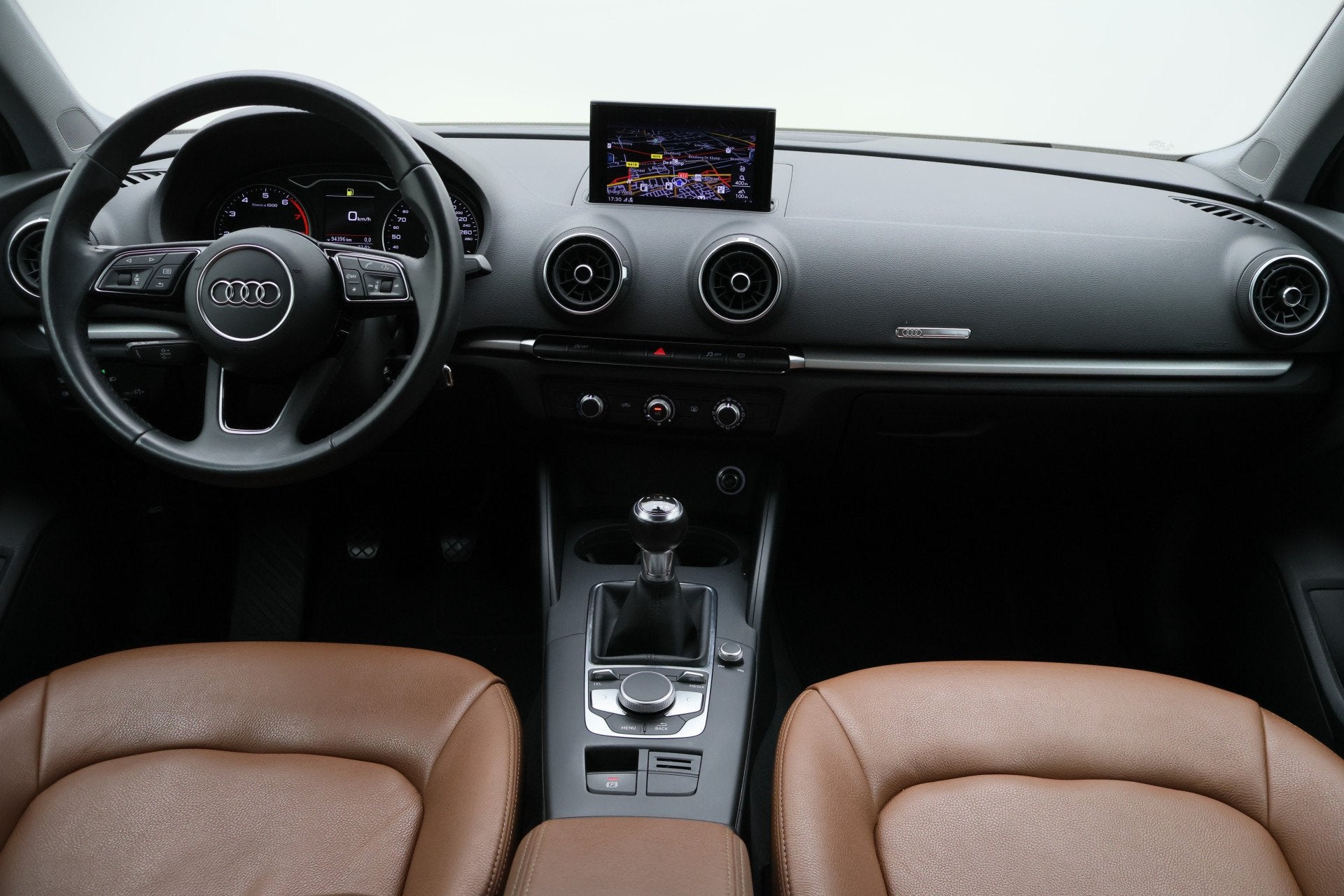 Audi A3 Limousine 30 TFSI Pro Line Leer, Airco, Bi-Xenon, Cr, Dealer onderhouden, Gebruikt, Euro 6, 116 pk