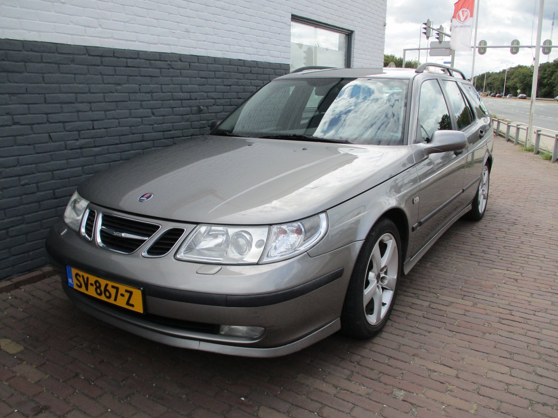 Saab 9-5 Estate 2.3t Vector, Voorwielaandrijving, Zwart, 4 cilinders, 2290 cc