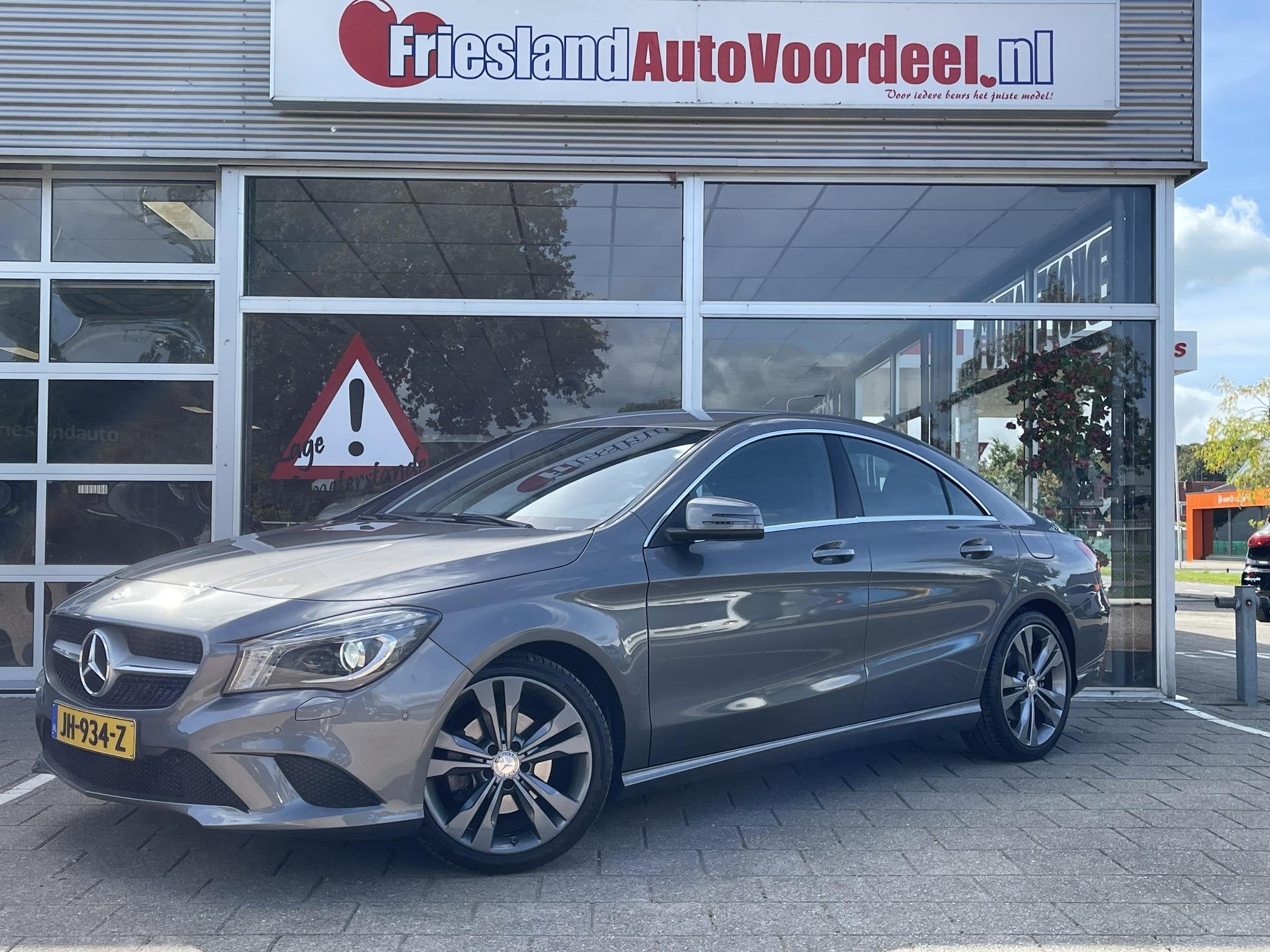 Mercedes-Benz CLA-klasse 180 Lease Edition Ambition /Cruise/, Auto's, Voorwielaandrijving, CLA, Gebruikt, 4 cilinders
