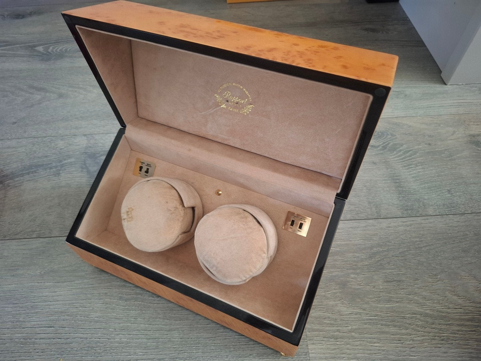 Rapport London Watch Winder voor 2 horloges, Sieraden, Tassen en Uiterlijk, Ophalen of Verzenden, Gebruikt