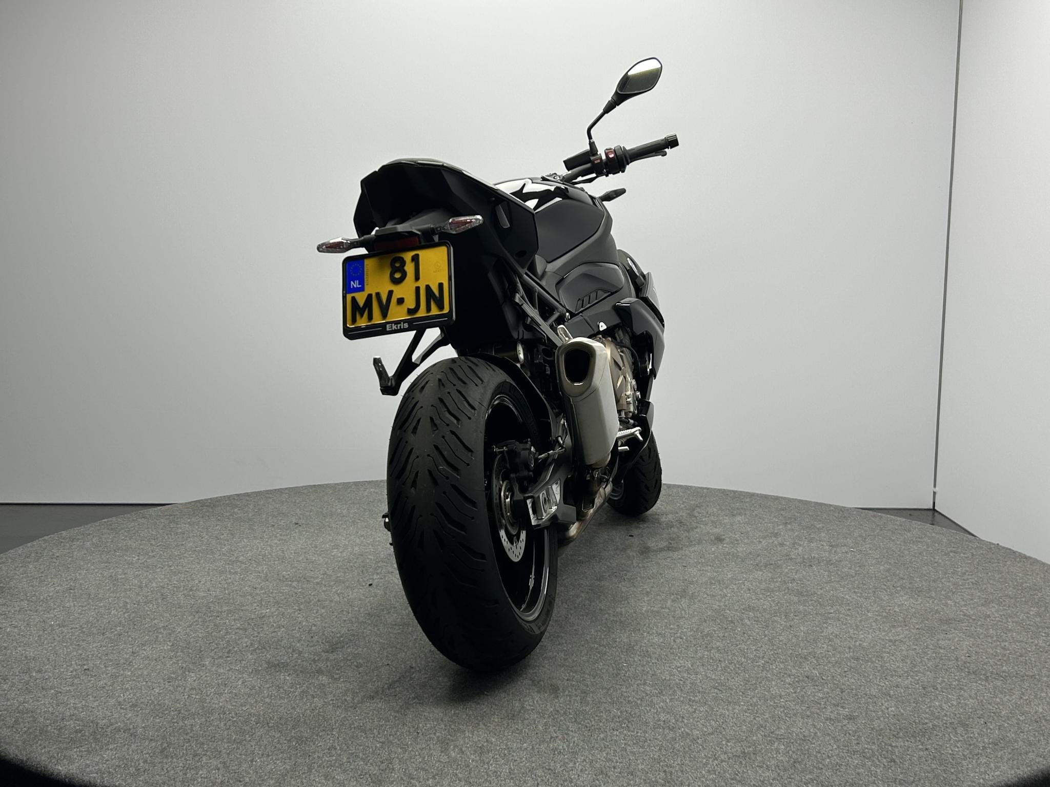 BMW S 1000 R Triple Black, Einsteinlaan 5
2289 CC  Rijswijk, NL, Cruise Control, Meer dan 35 kW, 999 cc