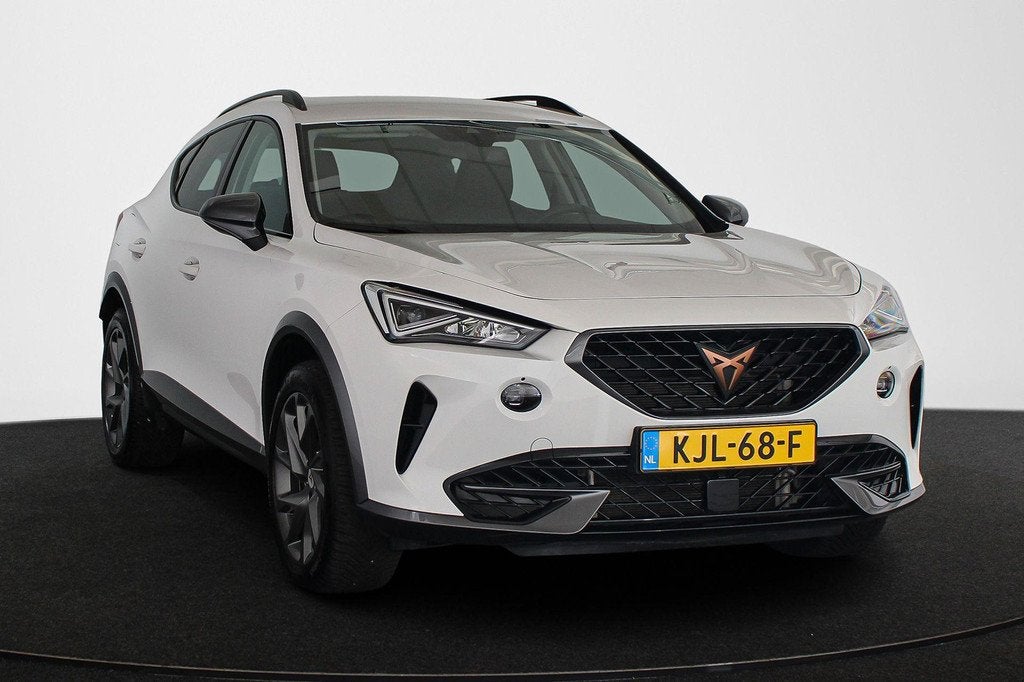 CUPRA Formentor 1.4 TSI e-Hybrid Essential Stuurverwarming K, Auto's, Cupra, Stof, Gebruikt, 4 cilinders, Formentor