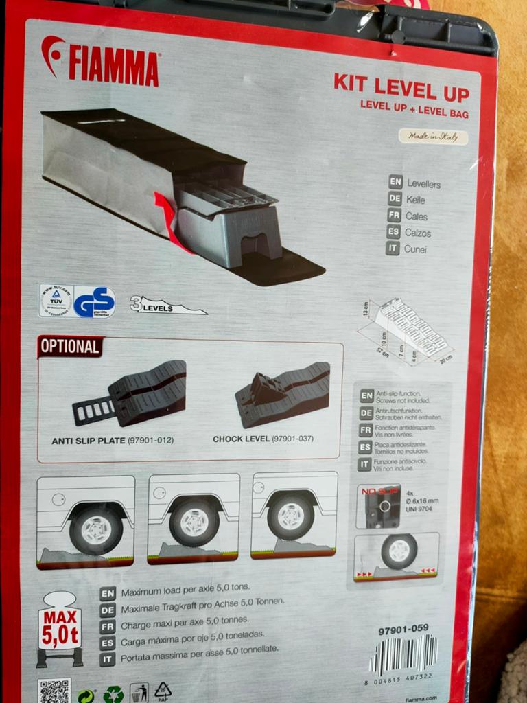 Fiamma Level Up kit Obelink nieuw in verpakking, Ophalen