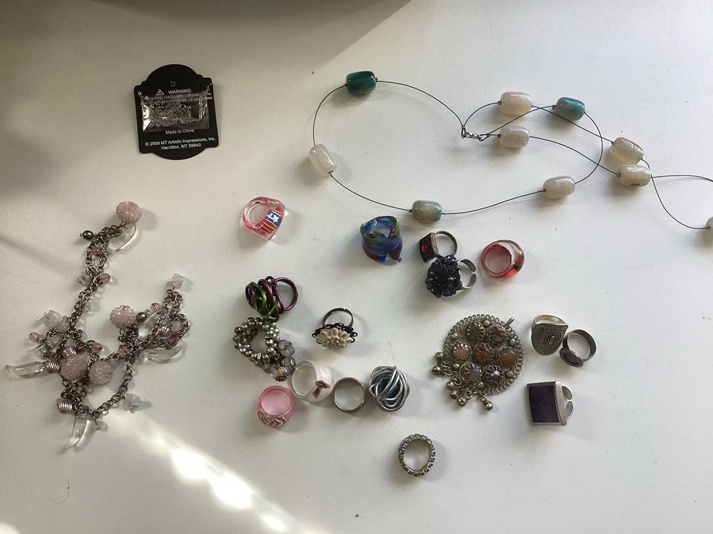 Grote partij diverse sieraden (geen zilver of goud), Ophalen of Verzenden, Gebruikt, Overige materialen, Overige typen