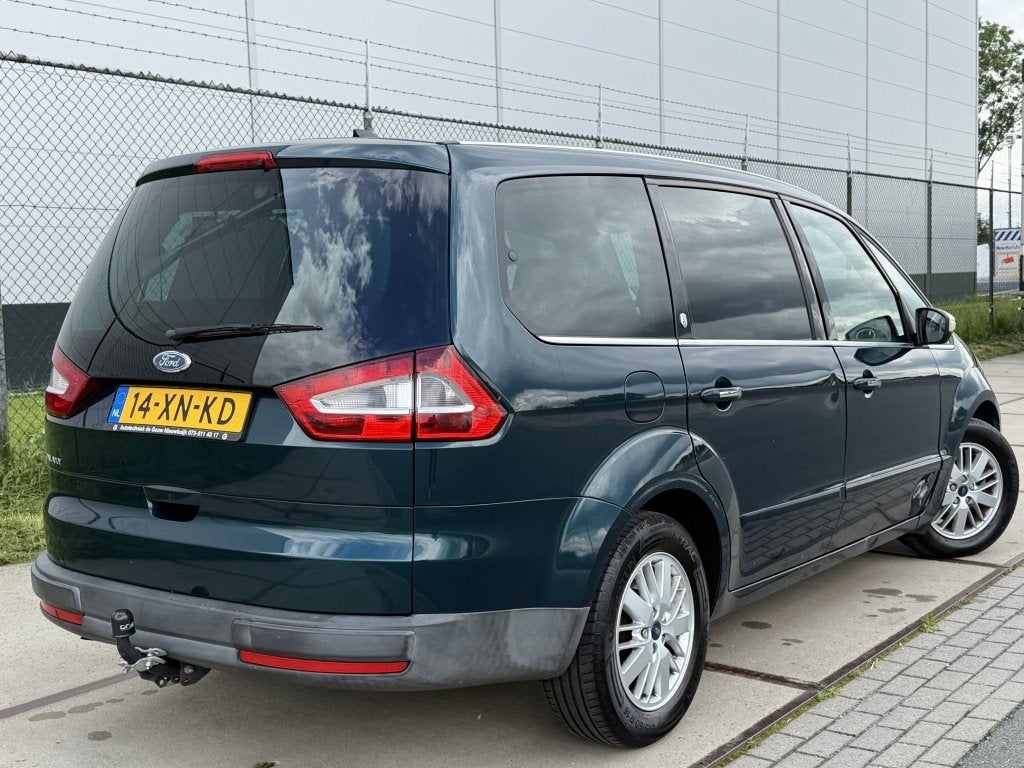 Ford Galaxy 2.0-16V 146PK / Ghia Edit / *NAP* / 7 Pers / 200, Auto's, Ford, Stof, Gebruikt, 7 stoelen, Bedrijf
