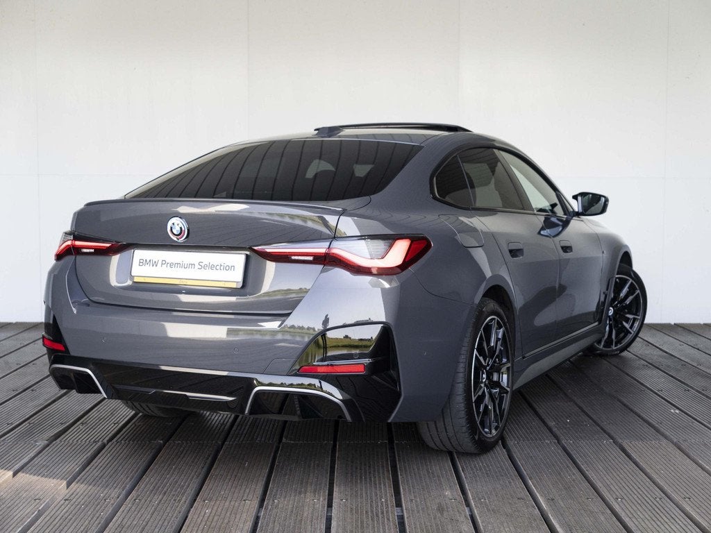 BMW i4 Gran Coupé M50 | M Sportpakket | High Executive | St, Auto's, BMW, 2190 kg, Vierwielaandrijving, Zilver of Grijs, Te koop