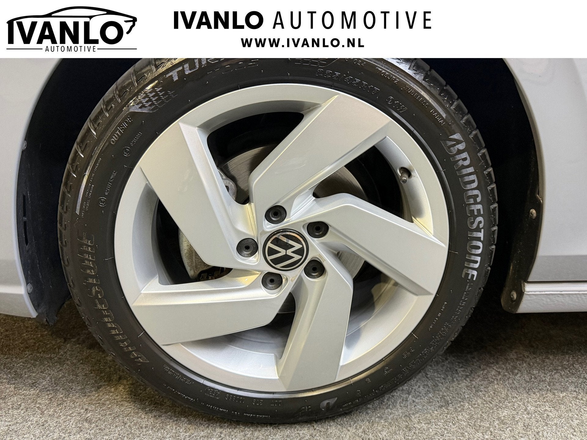 Volkswagen Golf 1.5 eTSI Style, 17" LM, Adaptive cruise, Vir, Auto's, Stof, Euro 6, 4 cilinders, Bedrijf