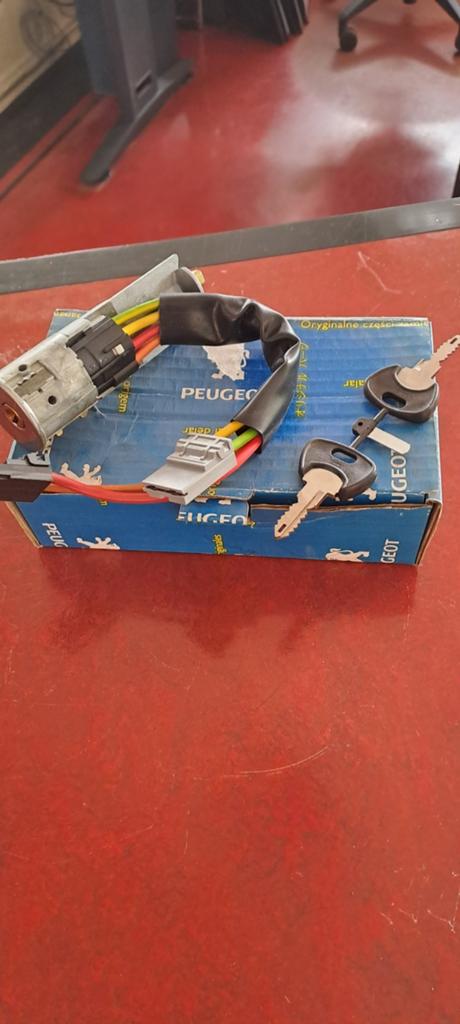 Contactslot peugeot 405, Ophalen of Verzenden