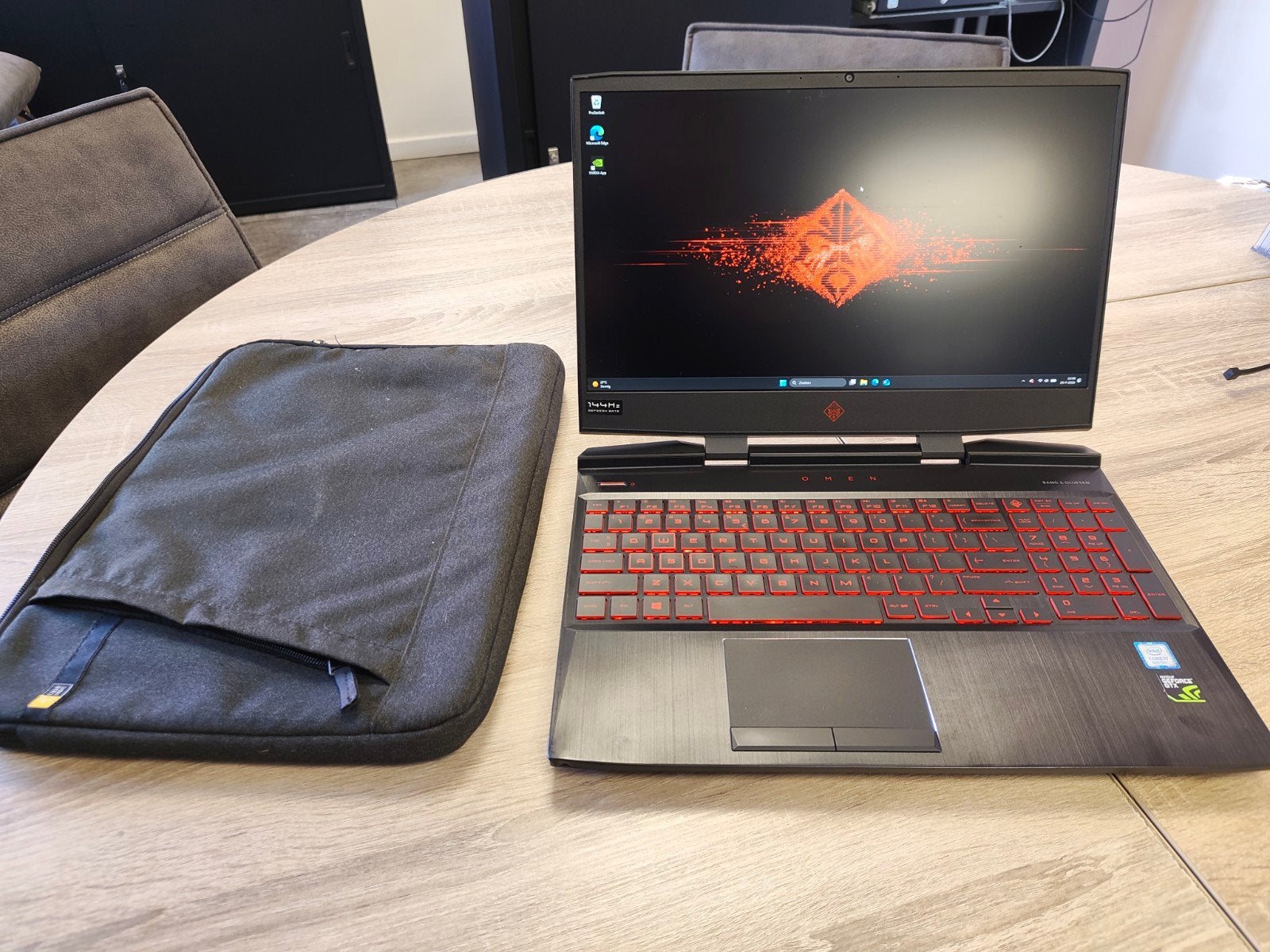 HP Omen 15-DC0XX Gaming Laptop - i7-8750H, GTX 1060, Computers en Software, Windows Laptops, Gebruikt, Met videokaart, 2 tot 3 Ghz