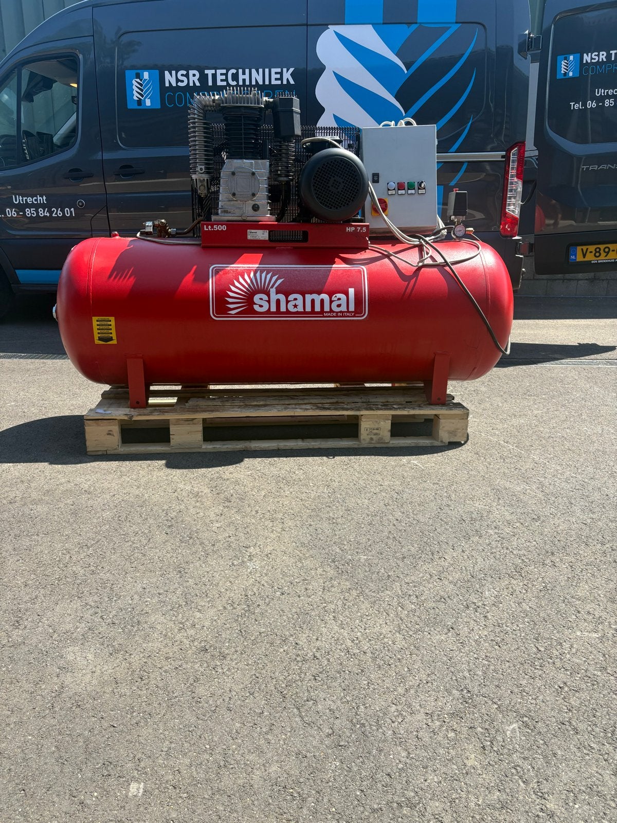 Diverse zuigercompressoren, Doe-het-zelf en Verbouw, Compressors, Ophalen, Gebruikt, 400 tot 800 liter/min, 10 bar of meer