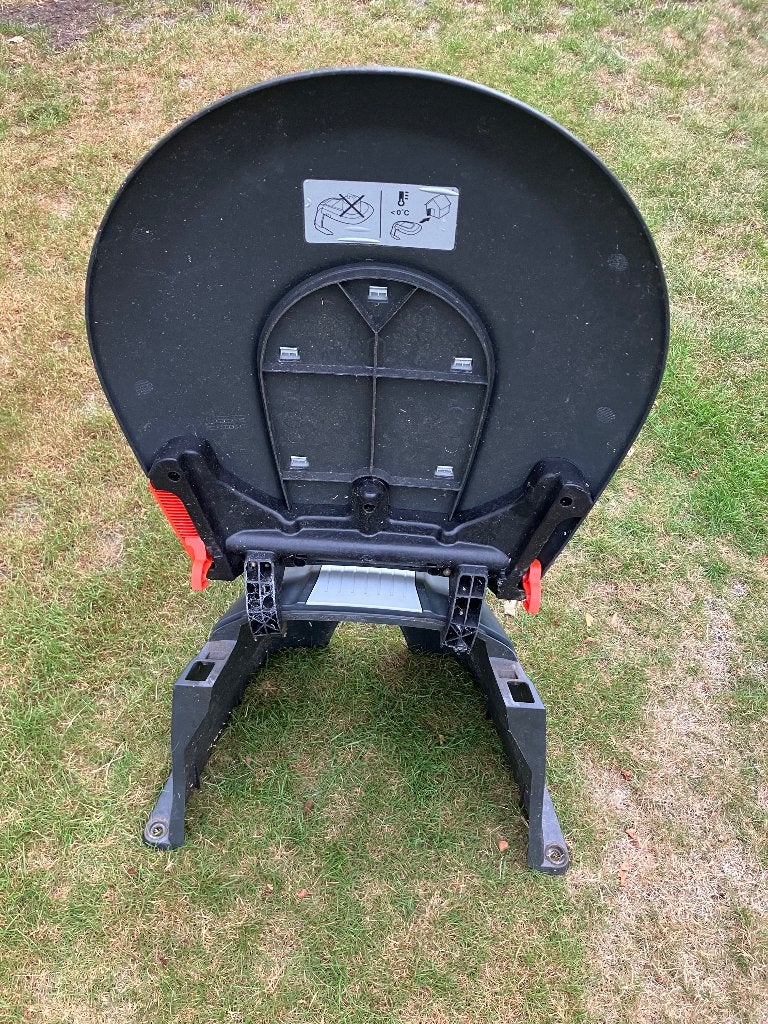 Garage / afdak voor Gardena robotmaaier, Tuin en Terras, Grasmaaiers, Ophalen, Minder dan 30 cm, Accu-grasmaaier, Zo goed als nieuw