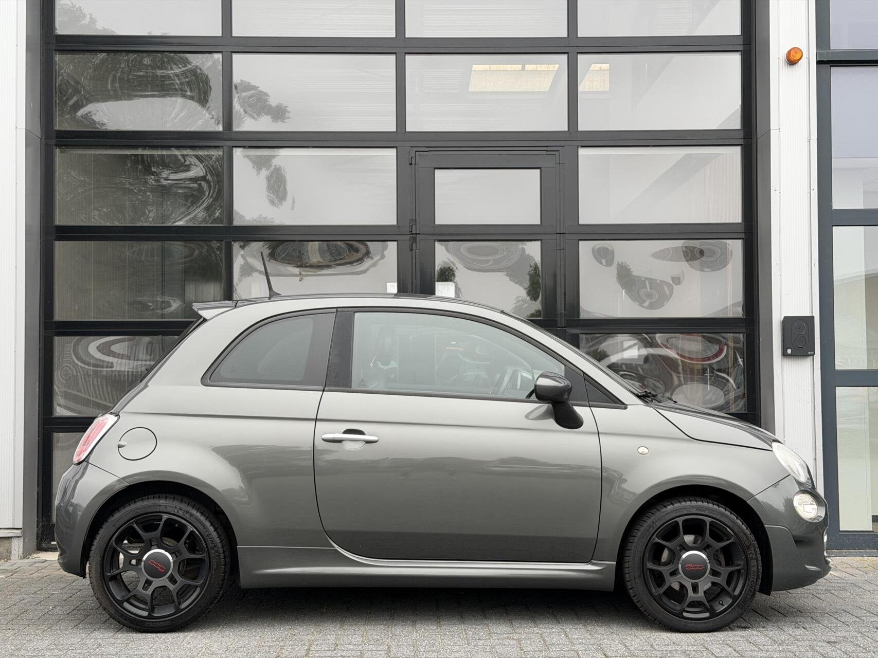 Fiat 500 1.2 500S 69PK SPORT / PDC / Airco / Leder / RIEM VV, Gebruikt, 4 cilinders, 840 kg, Leder en Stof