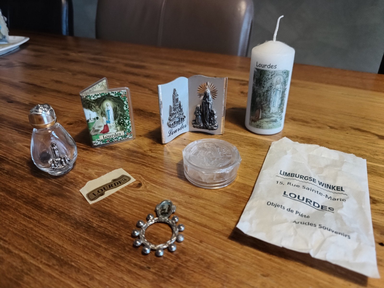 Lourdes Souvenirs Set: Rozenkrans, Kaars, Flesje en Meer, Ophalen of Verzenden