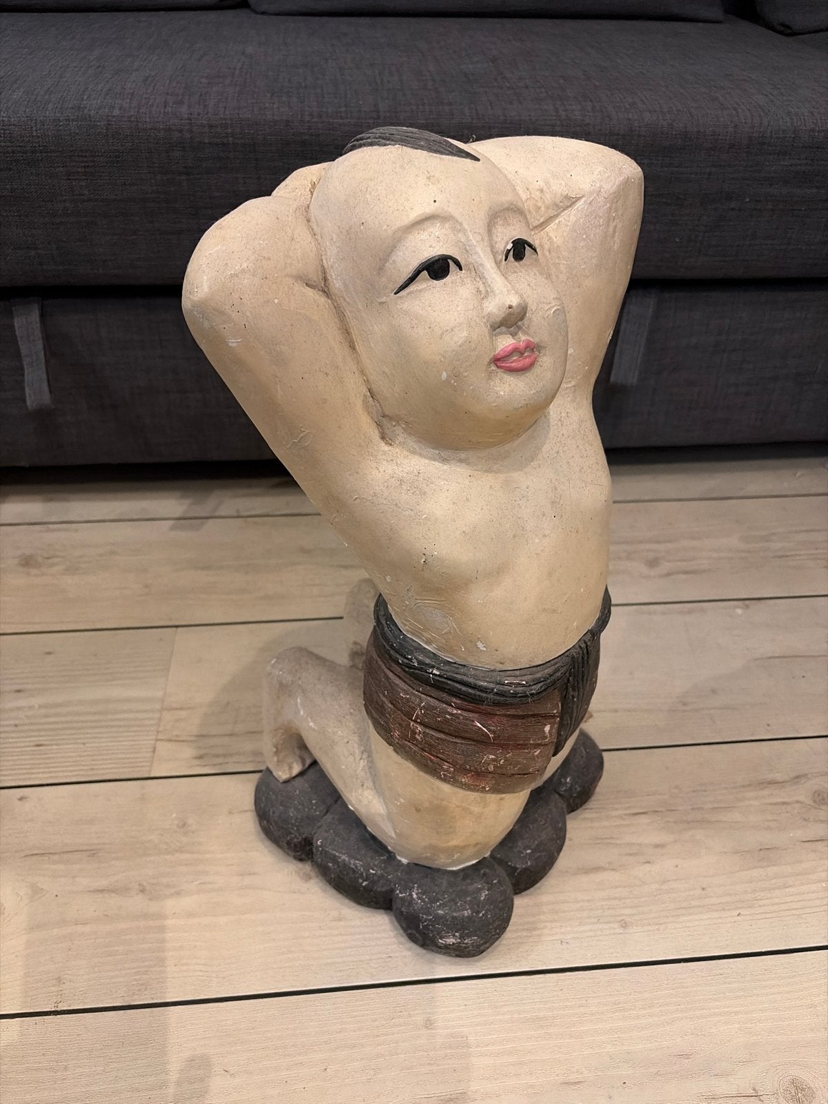 Decoratief beeld van een jongen, Aziatische stijl, Ophalen, Gips, 20 - 50 cm, Beeld