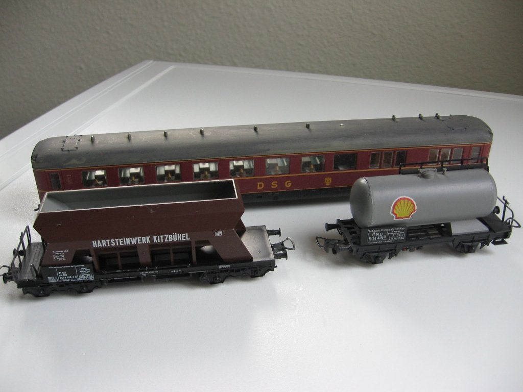 Liliput H0. 2 stuks ÖBB goederenwagons + DSG speiserijtuig., Gebruikt, Gelijkstroom, Verzenden, Wagon