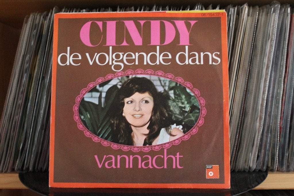 7" Single Cindy - De Volgende Dans / Vannacht, Gebruikt, Verzenden, 7 inch, Pop