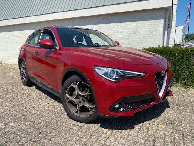 Alfa Romeo Stelvio 2.2 JTD HARMAN KARDON PANO XENON FULL, Auto's, Euro 6, 4 cilinders, 179 pk, Leder